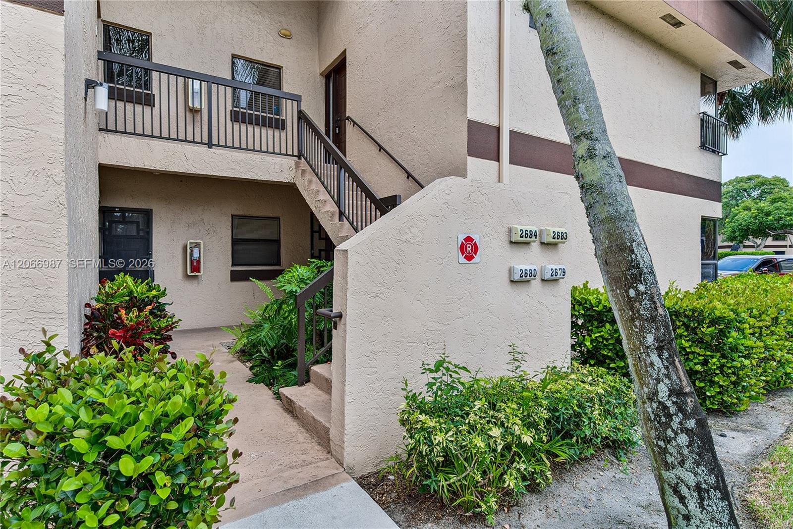 2683 N Carambola Cir N # 1767 — Photo 2
