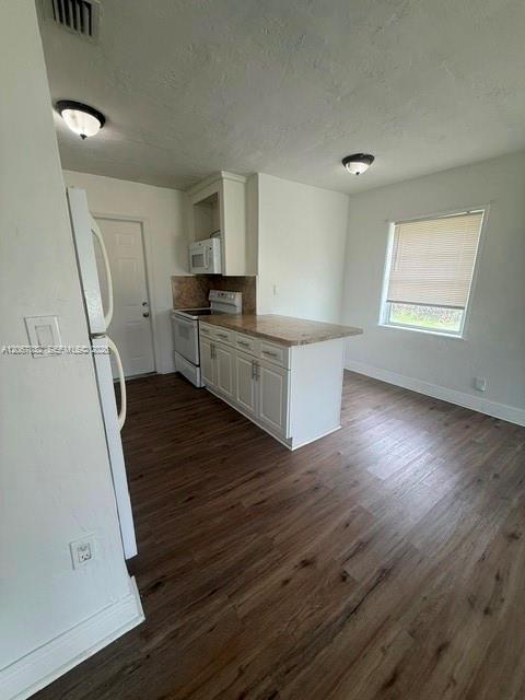 2540 NW 155ST # 2540 — Photo 4