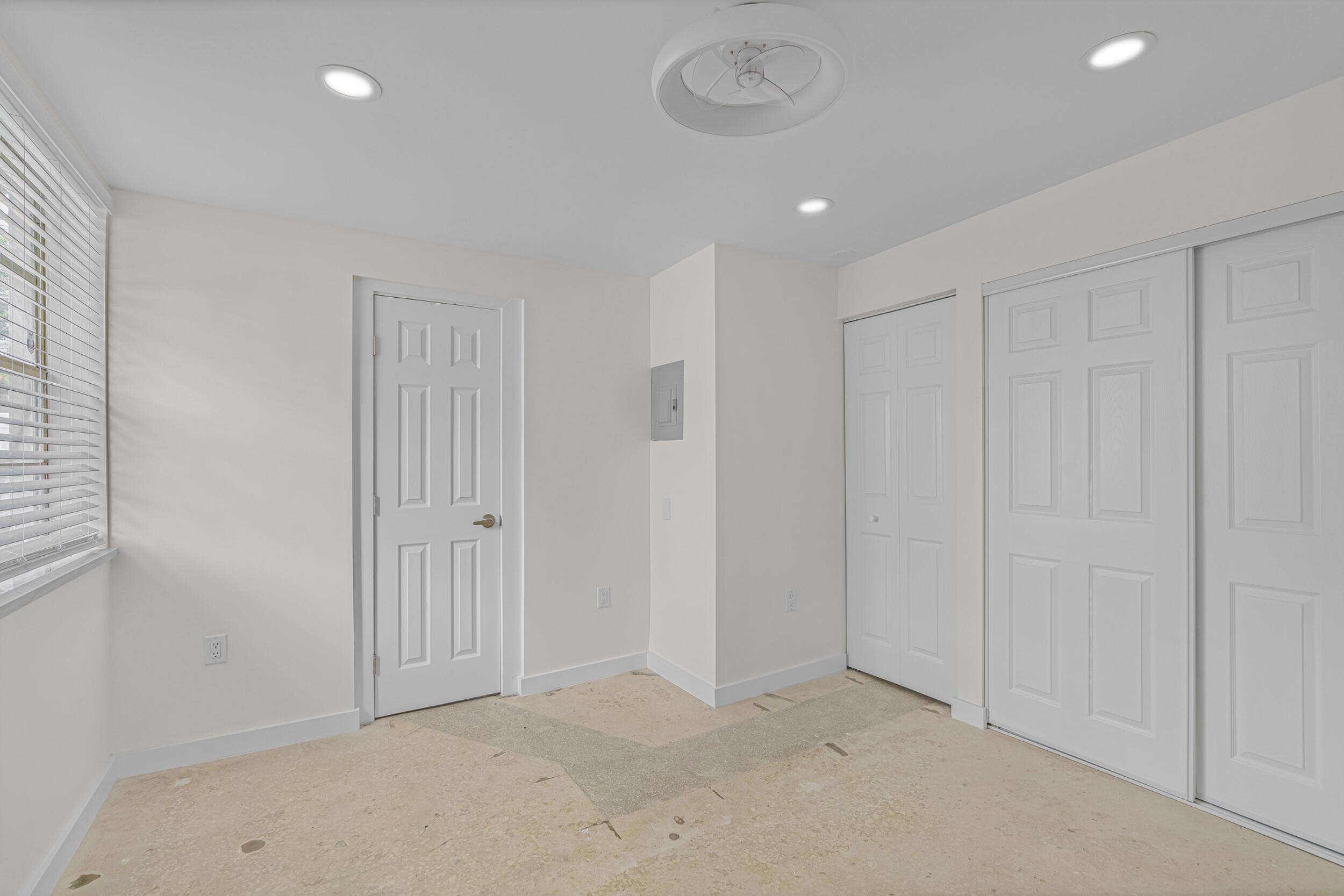 2865 SW 16TH Street # 5 — Photo 5