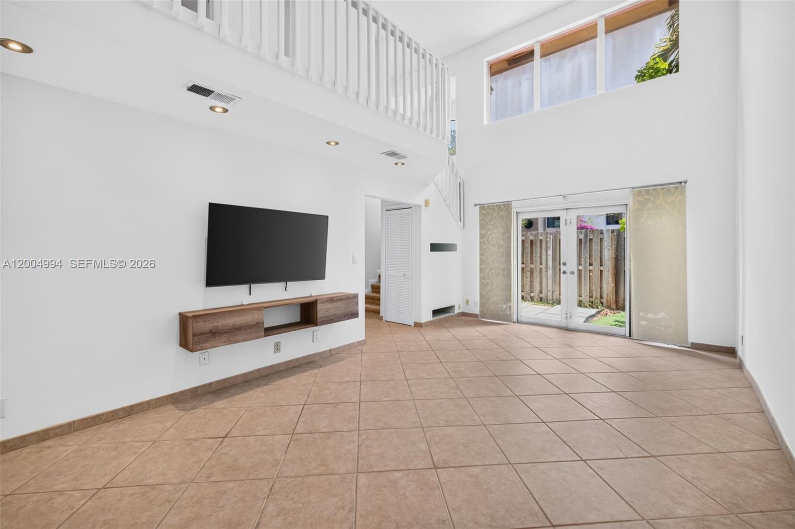341 City View Dr, Fort Lauderdale FL 33311