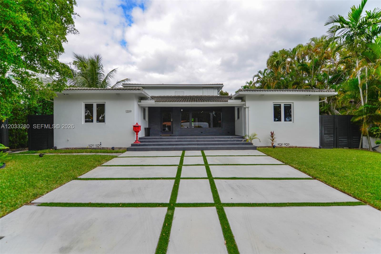 1209 NE 96th St # 1209, Miami Shores FL 33138