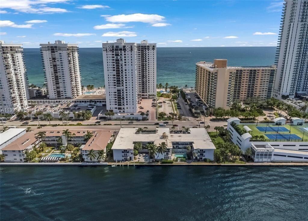 2600 S Ocean Dr # S201, Hollywood FL 33019