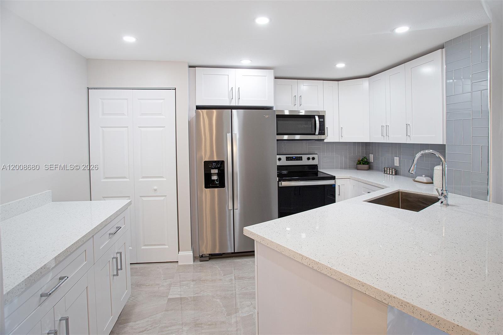 7527 S Oriole Blvd # 101, Delray Beach FL 33446