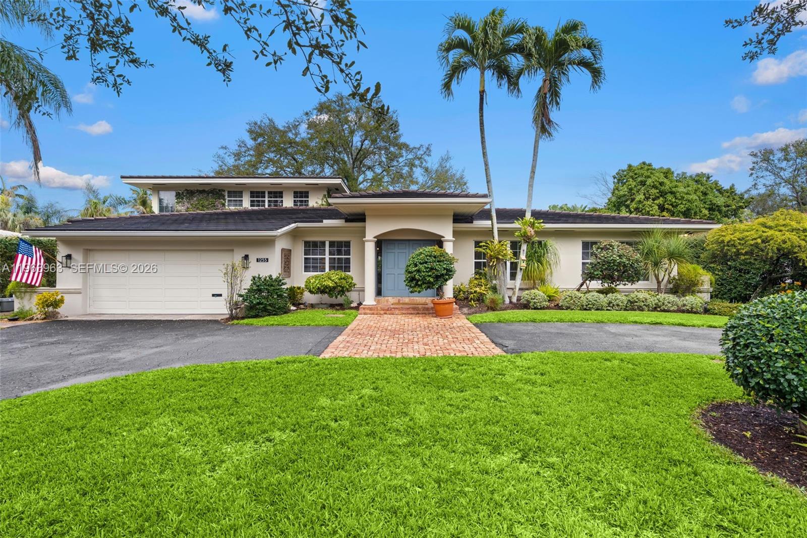 1255 Algardi Ave, Coral Gables FL 33146