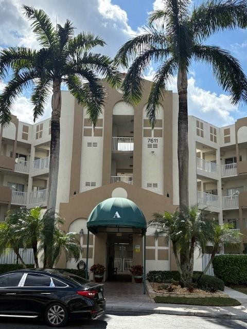 7611 Southampton Terrace # 407, Tamarac FL 33321