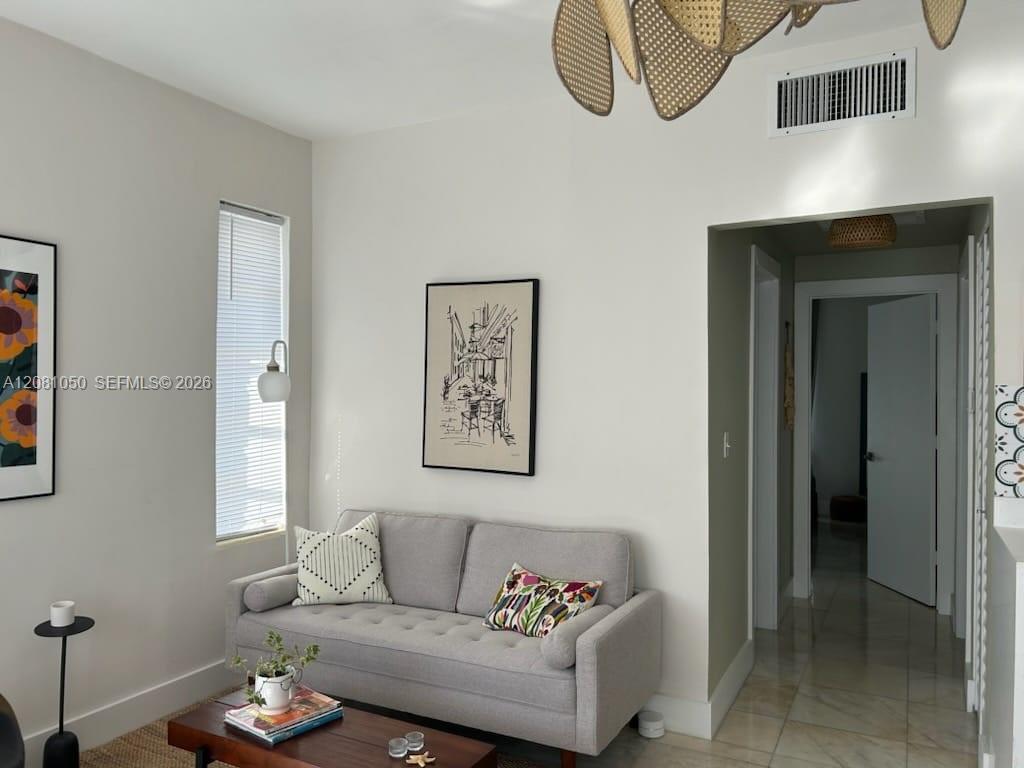 801 8th St # 201 — Photo 4