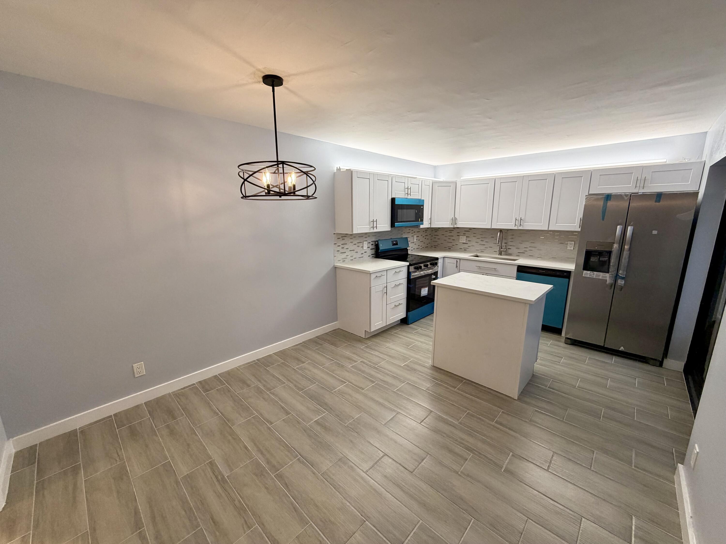 736 NW 98TH Circle, Plantation FL 33324