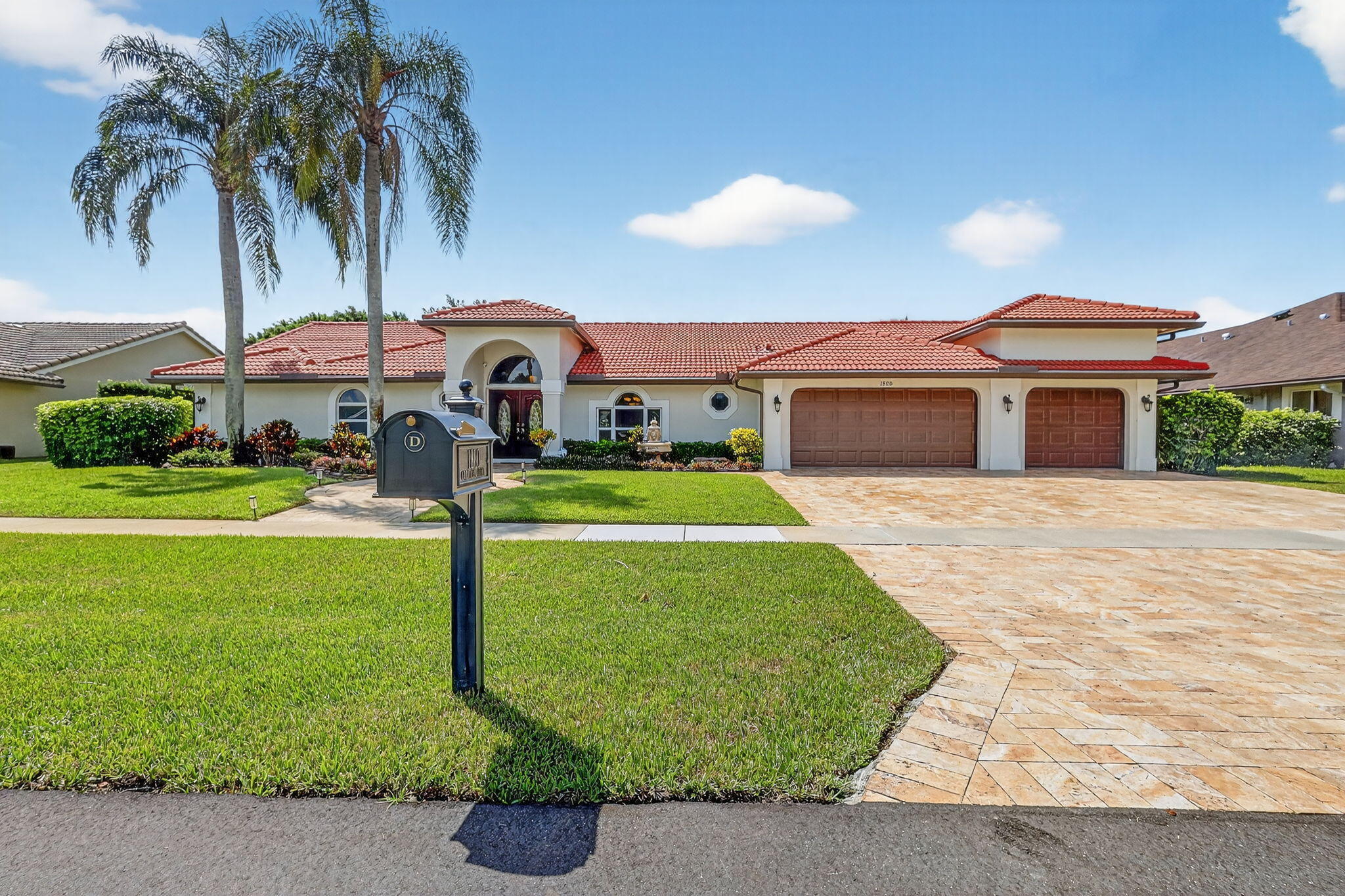 1880 GRANTHAM Court, Wellington FL 33414