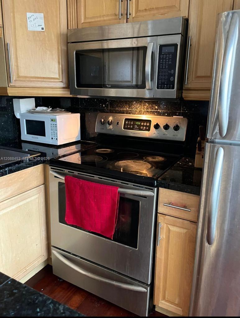 3239 W Trade Ave # 2 — Photo 3