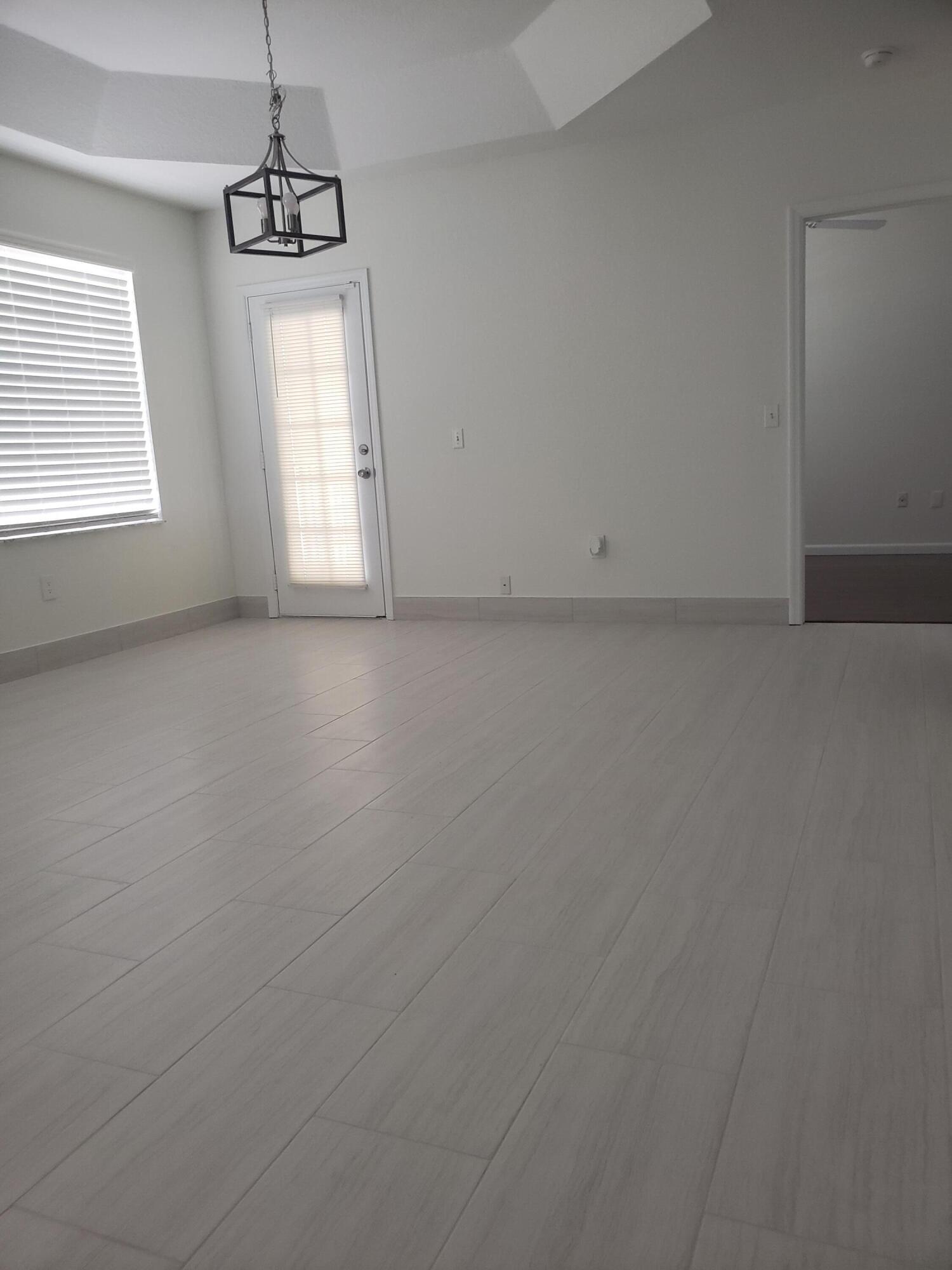 1101 BELMONT Place # 1101 — Photo 3