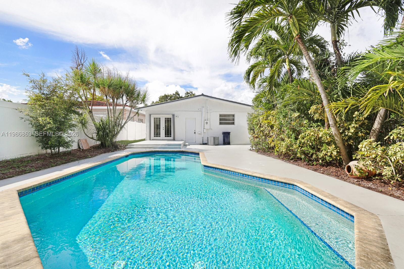 8850 NE 4th Ave, El Portal FL 33138