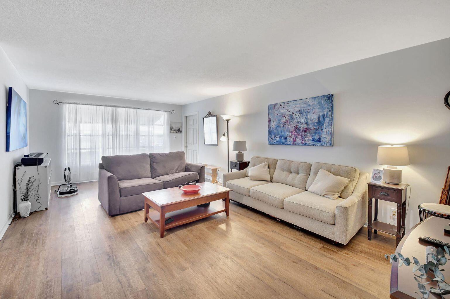 170 High Point Terrace E Apt B, Delray Beach FL 33445
