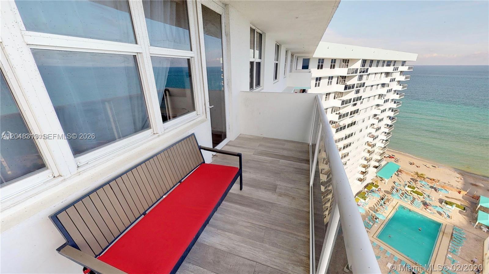 3725 S Ocean Dr # PH14, Hollywood FL 33019