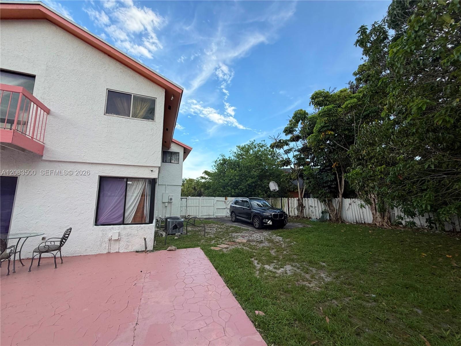 633 NE 204th Ln # 633 — Photo 3