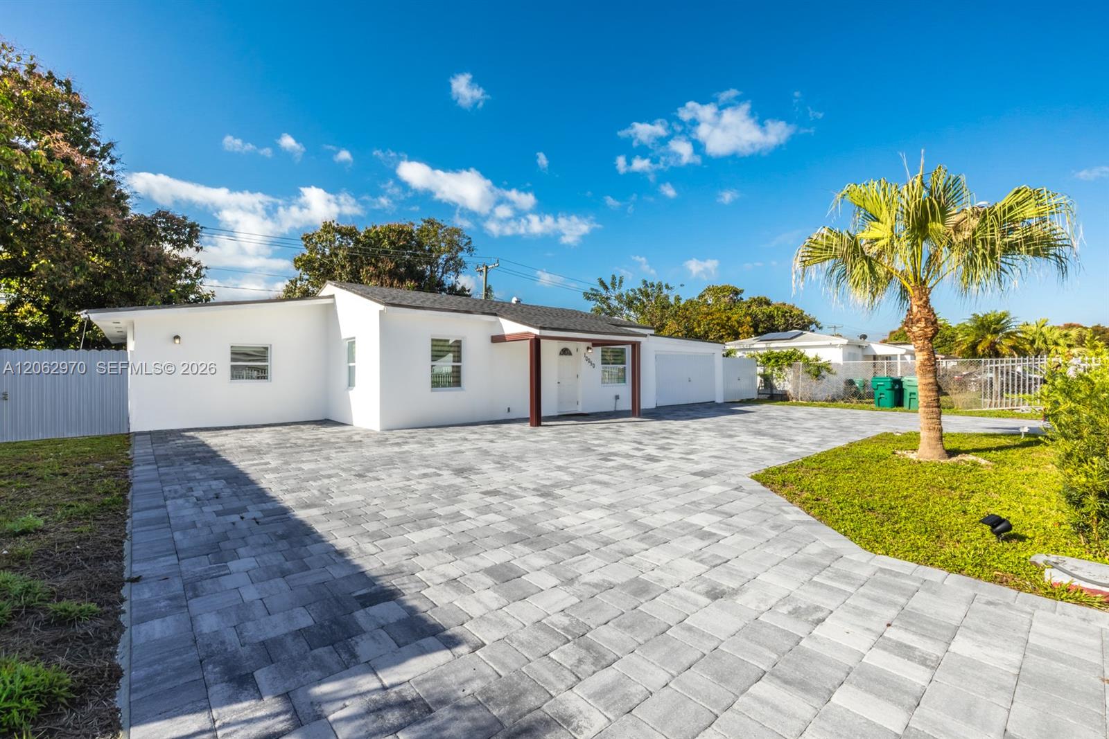10050 SW 171st St # 10050 — Photo 3