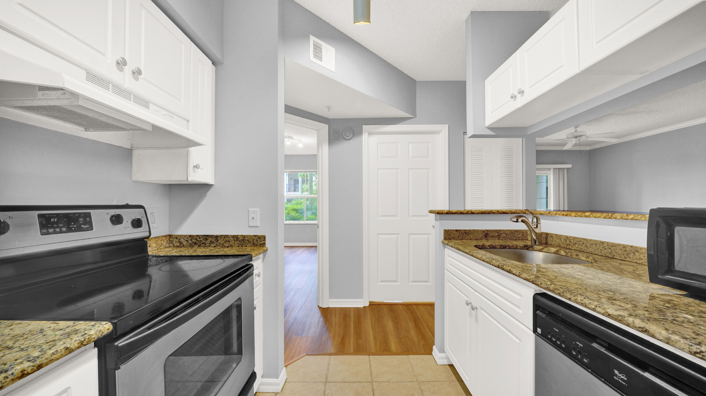 3106 Tuscany Way, Boynton Beach FL 33435