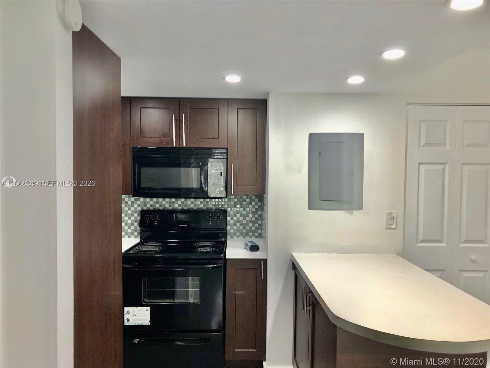 8870 Fontainebleau Blvd # 208 — Photo 5