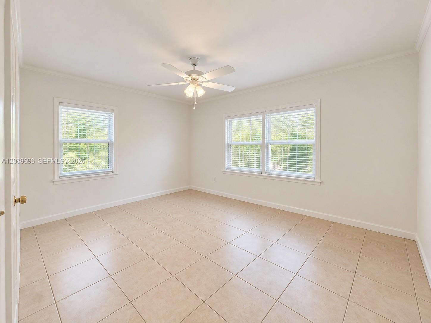 1526 NE 135th St # 1526 — Photo 5