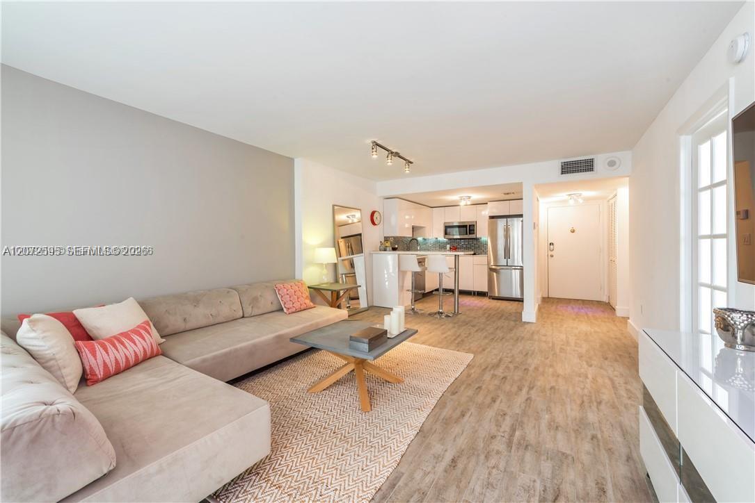 345 Ocean Dr # 408 — Photo 5