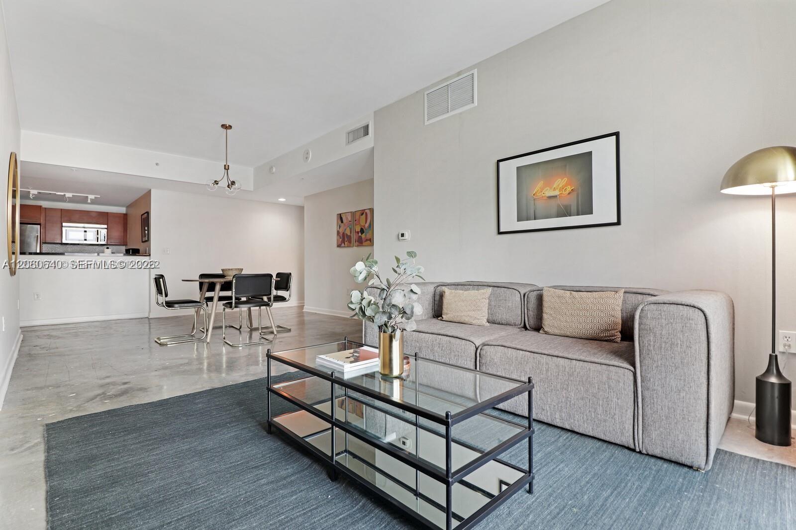 253 NE 2nd St # 508, Miami FL 33132