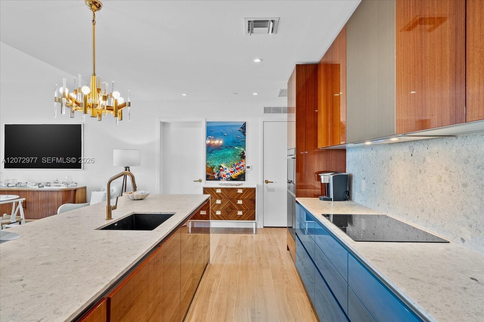 2678 Tigertail Ave # 1508 — Photo 3