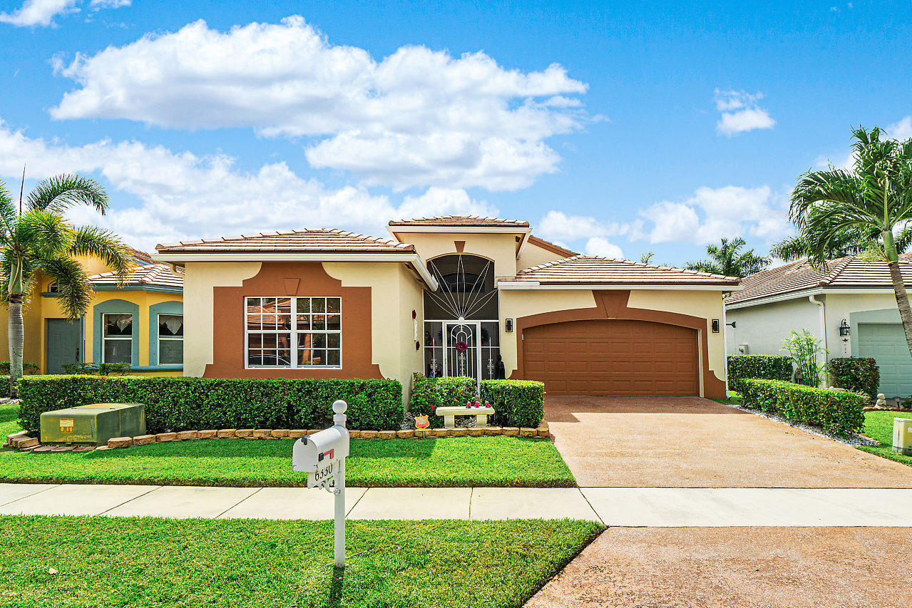 6330 HARBOUR OAK Drive, Lake Worth FL 33467