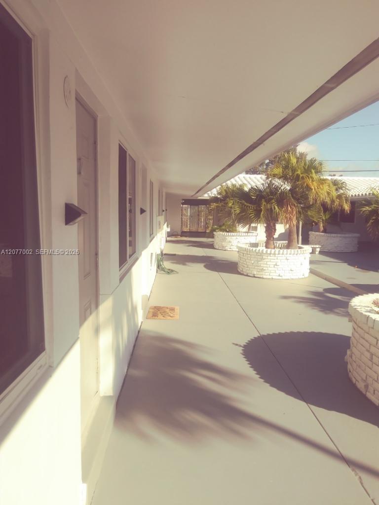 2225 Van Buren St # 7 — Photo 4