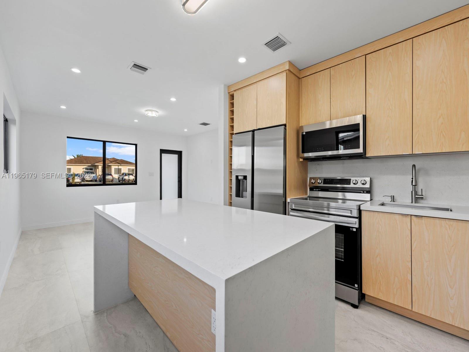 3620 SW 92nd Ave, Miami FL 33165