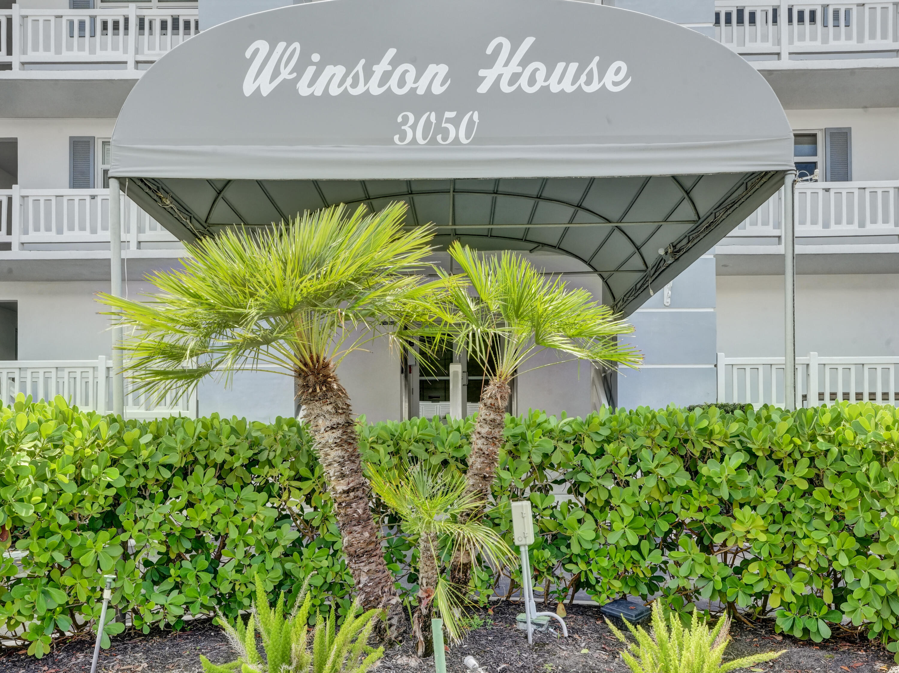 3050 NE 47th Court # 305, Fort Lauderdale FL 33308
