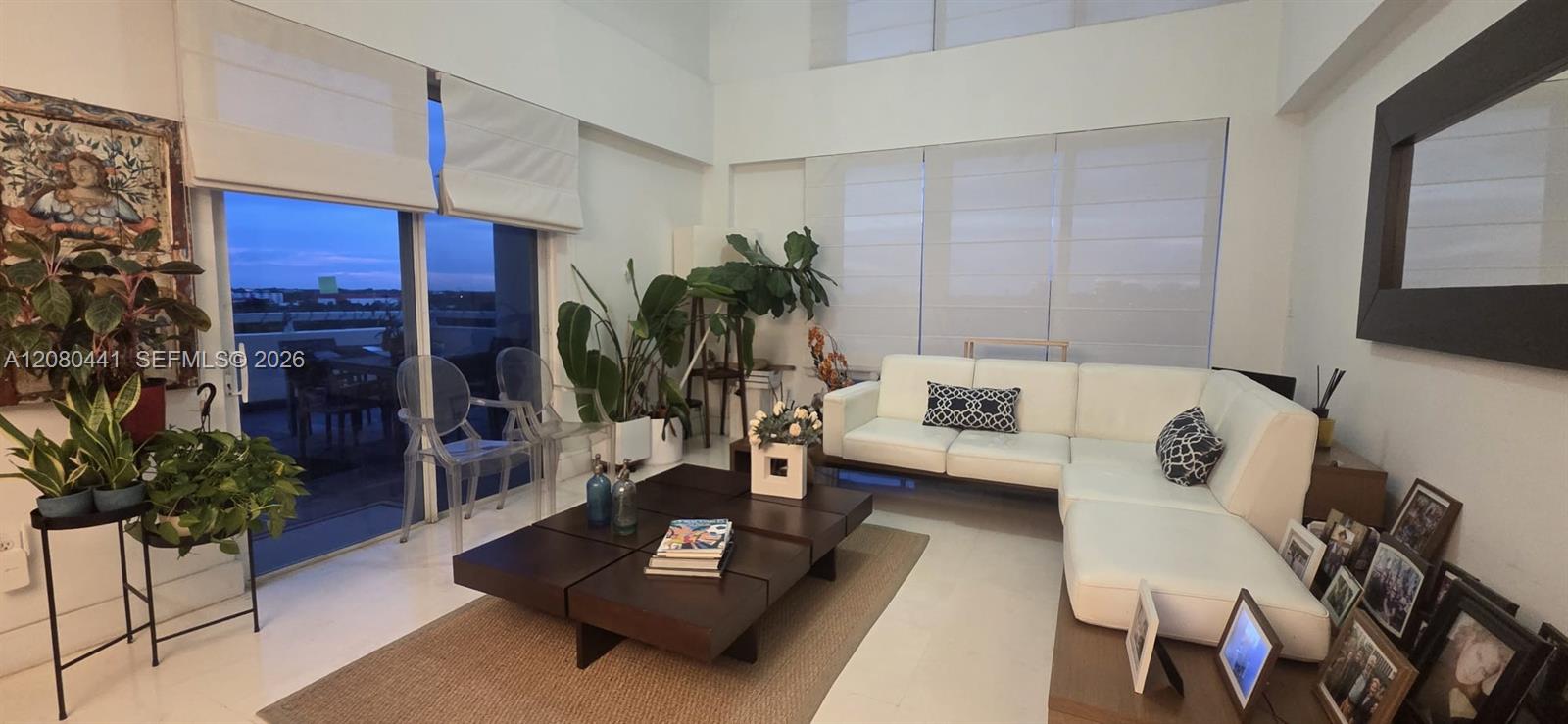 2400 SW 27th Ave # 4 — Photo 3