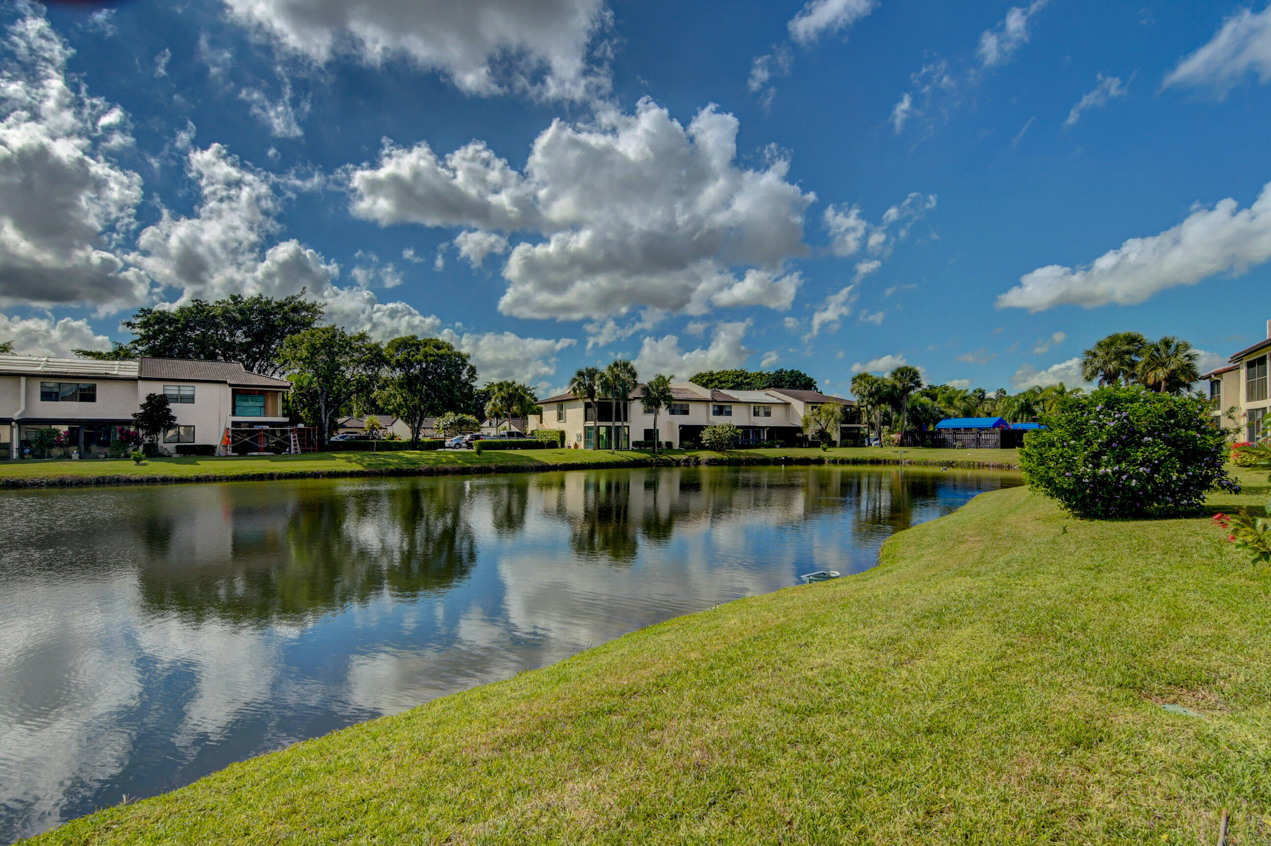 7911 Eastlake Drive # 6H — Photo 4
