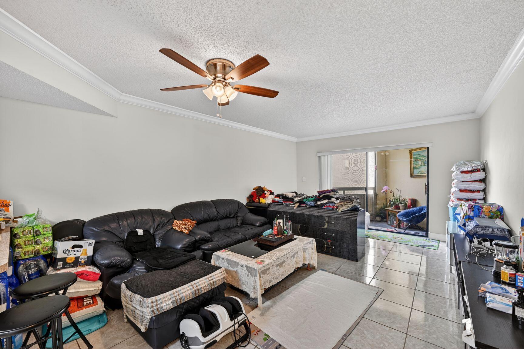 8290 Lake Drive # 305, Doral FL 33166