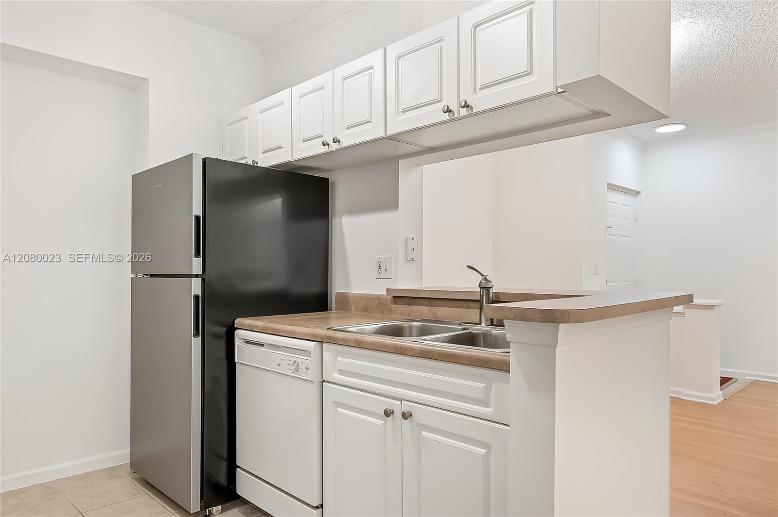 17150 N Bay Rd # 2301, Sunny Isles Beach FL 33160