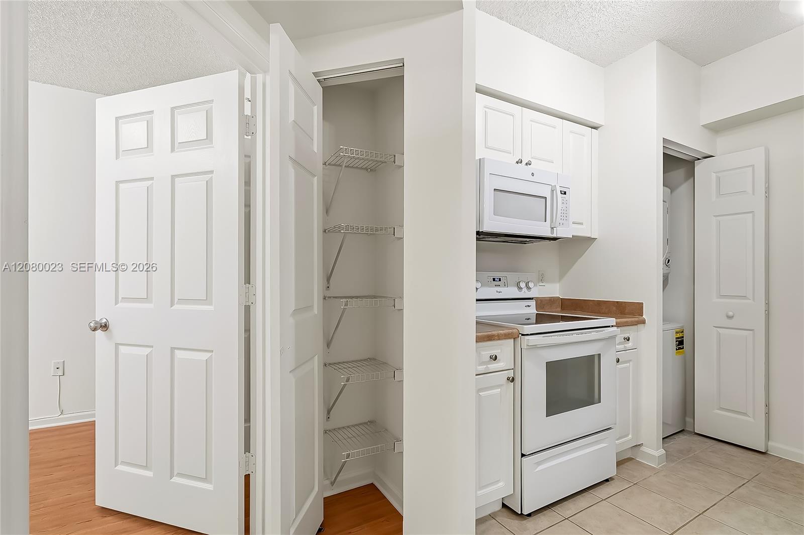 17150 N Bay Rd # 2301 — Photo 4