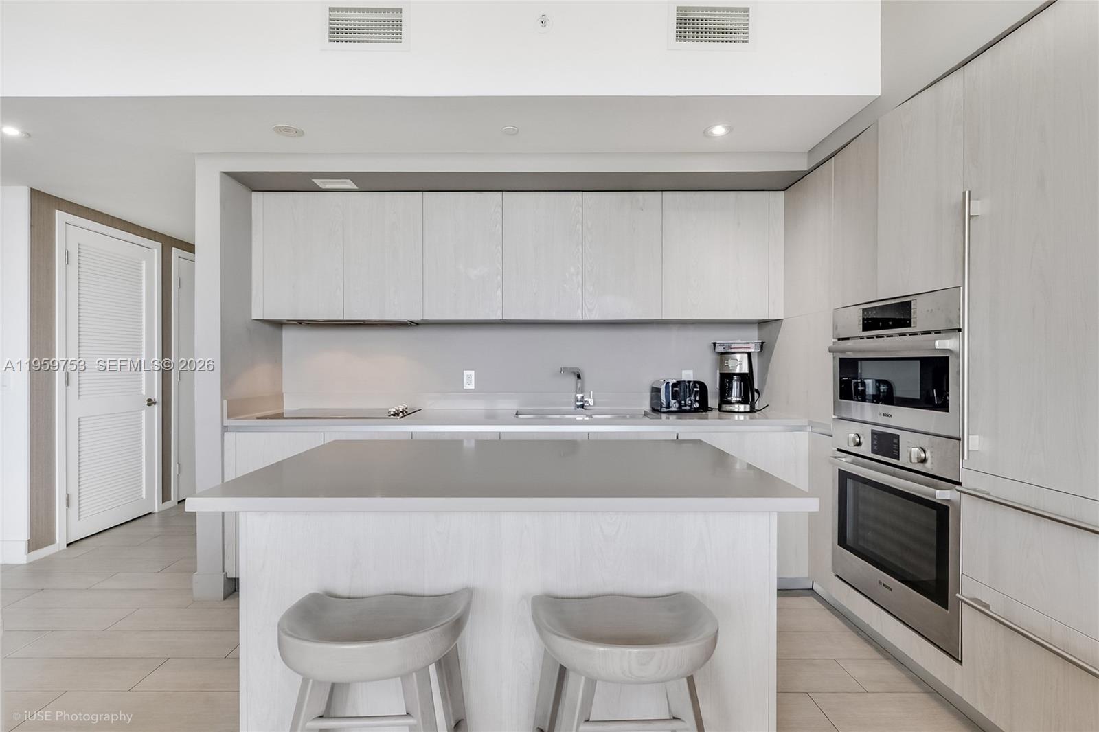 4010 S Ocean Dr # R2204 — Photo 5