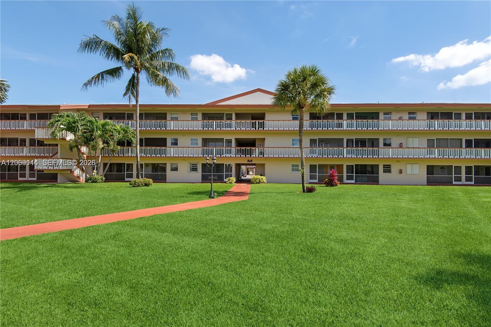 5300 Washington St # C220, Hollywood FL 33021