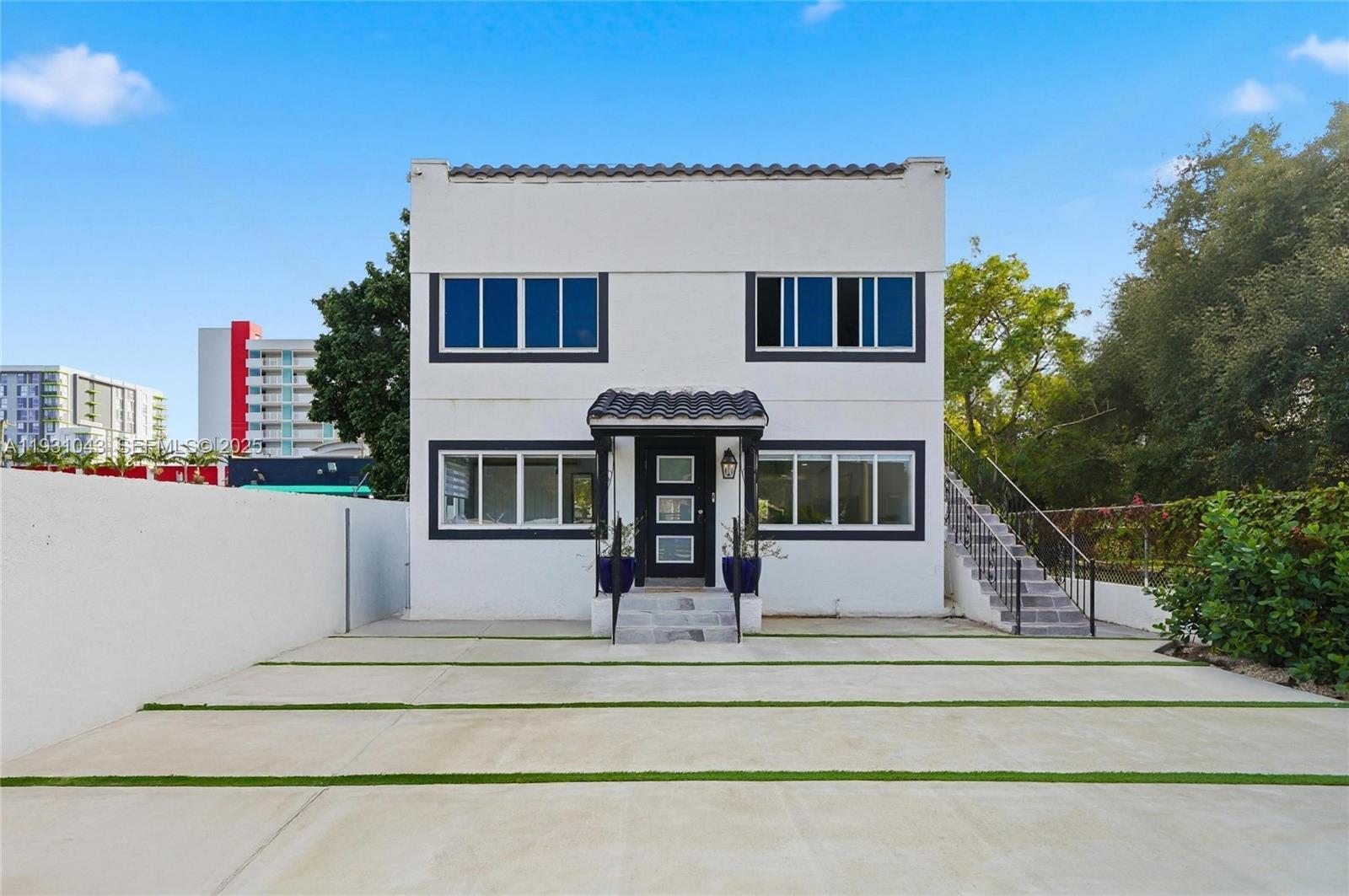 1590 NW 38th St # 1, Miami FL 33142