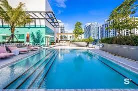 244 Biscayne # 352 — Photo 4
