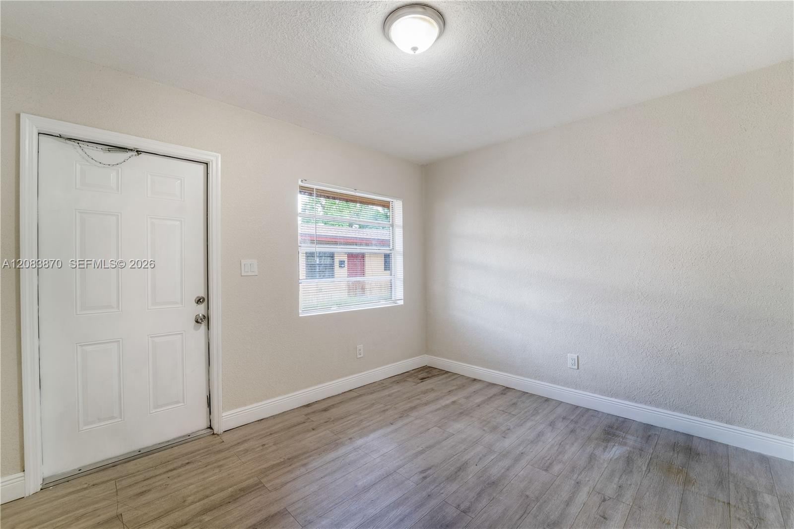 2731 NW 1st St # 2 — Photo 5