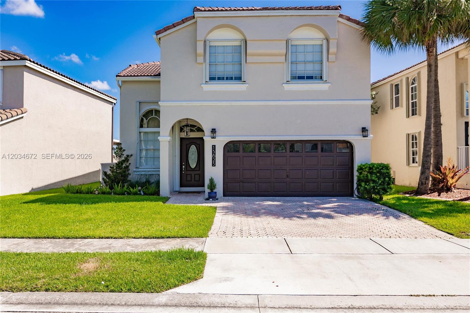 15623 NW 5th St, Pembroke Pines FL 33028