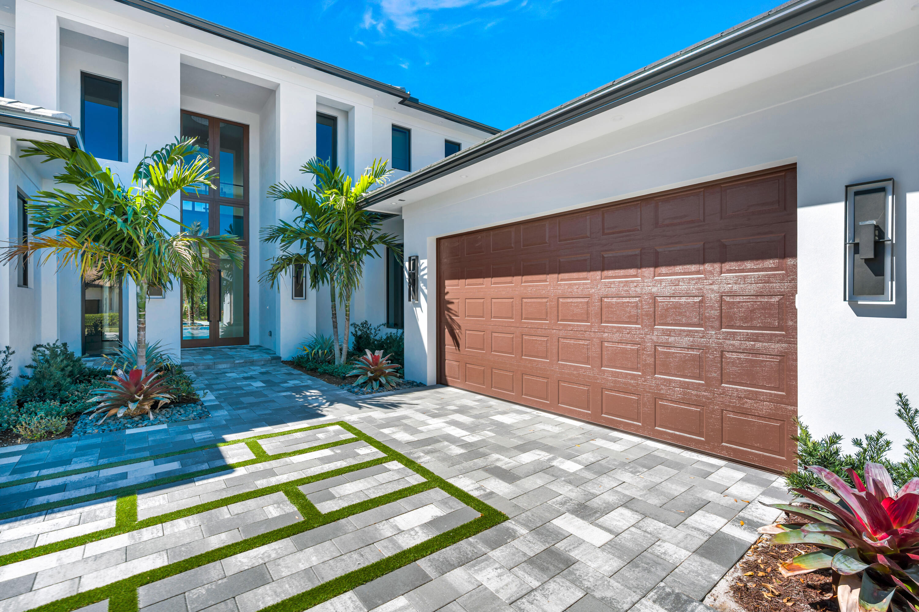 112 Regatta Drive — Photo 5