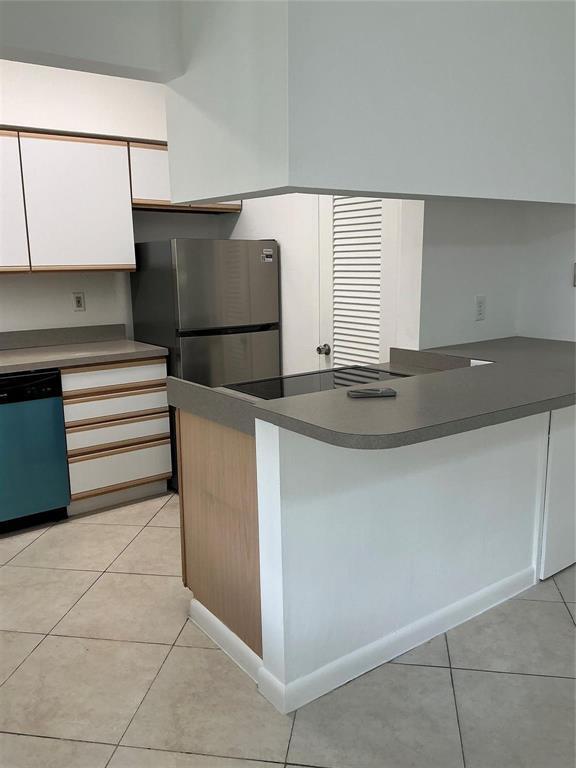 1647 NE 12th Street, Fort Lauderdale FL 33304