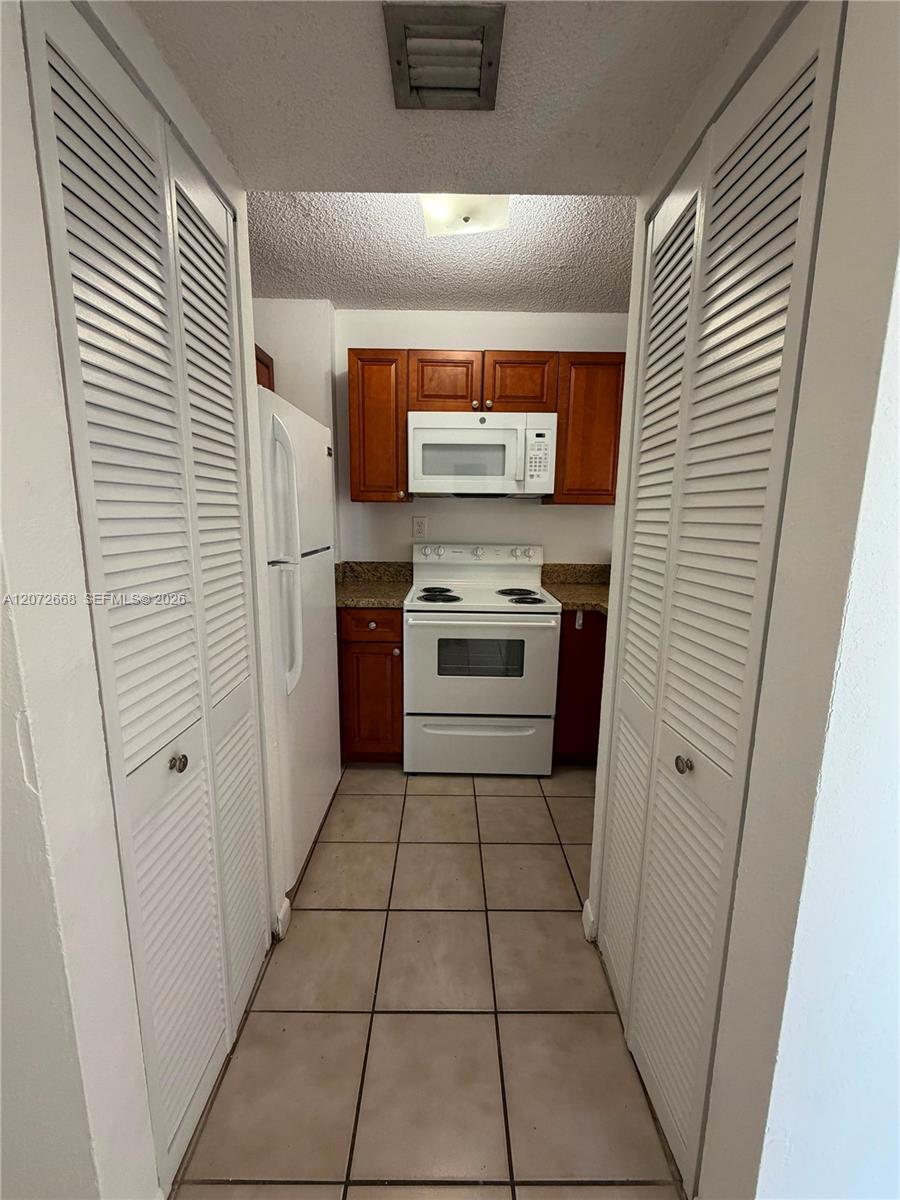 8145 NW 7th St # 406 — Photo 4