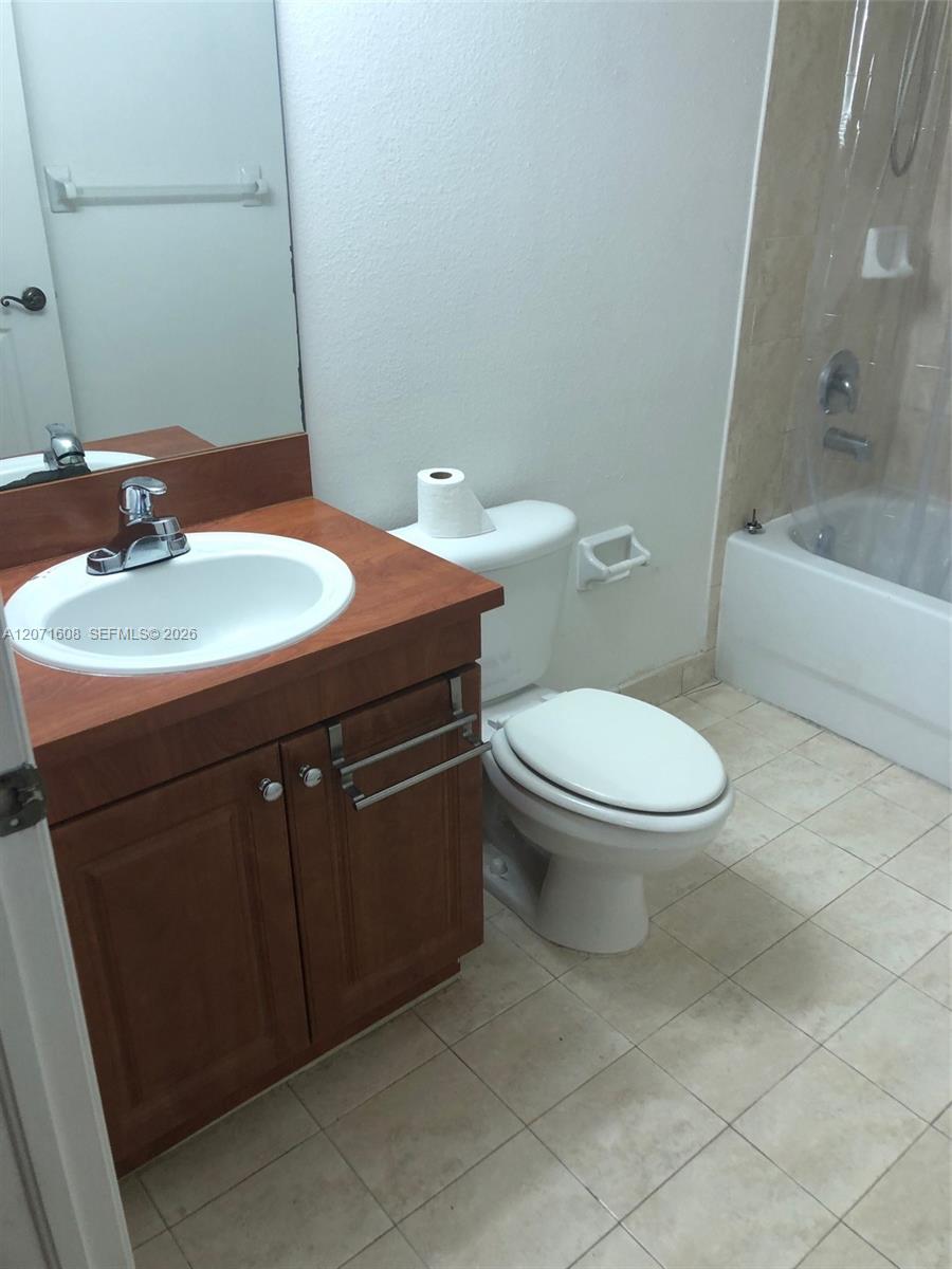 218 NW 12th Ave # 802 View 8
