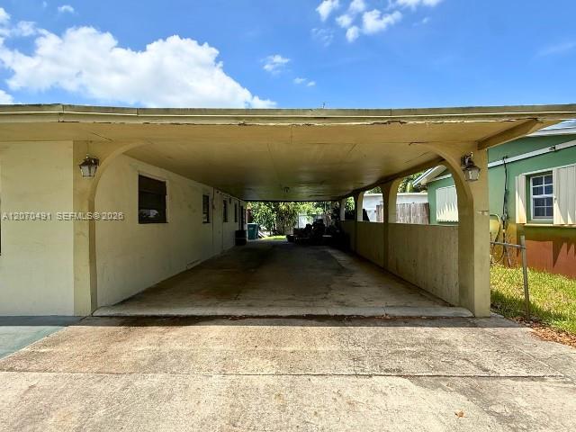 18600 NW 38th Ct — Photo 4