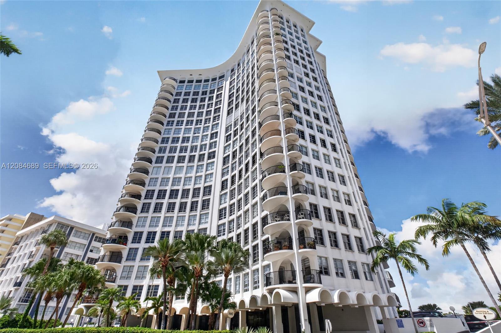 5660 W Collins Ave # 6D, Miami Beach FL 33140