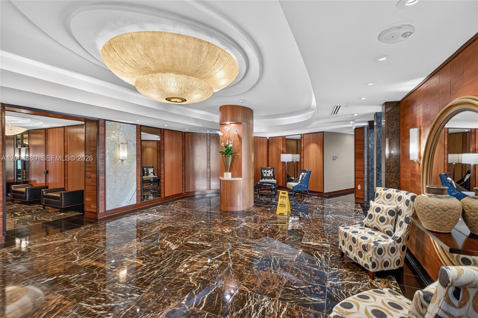 5660 W Collins Ave # 6D — Photo 5