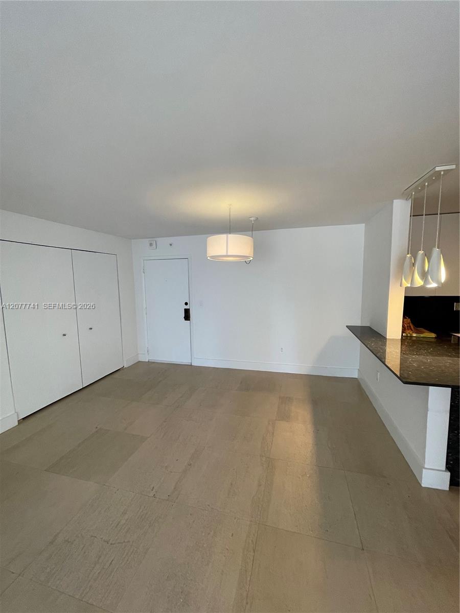 1450 Brickell Bay Dr # 1015 — Photo 2