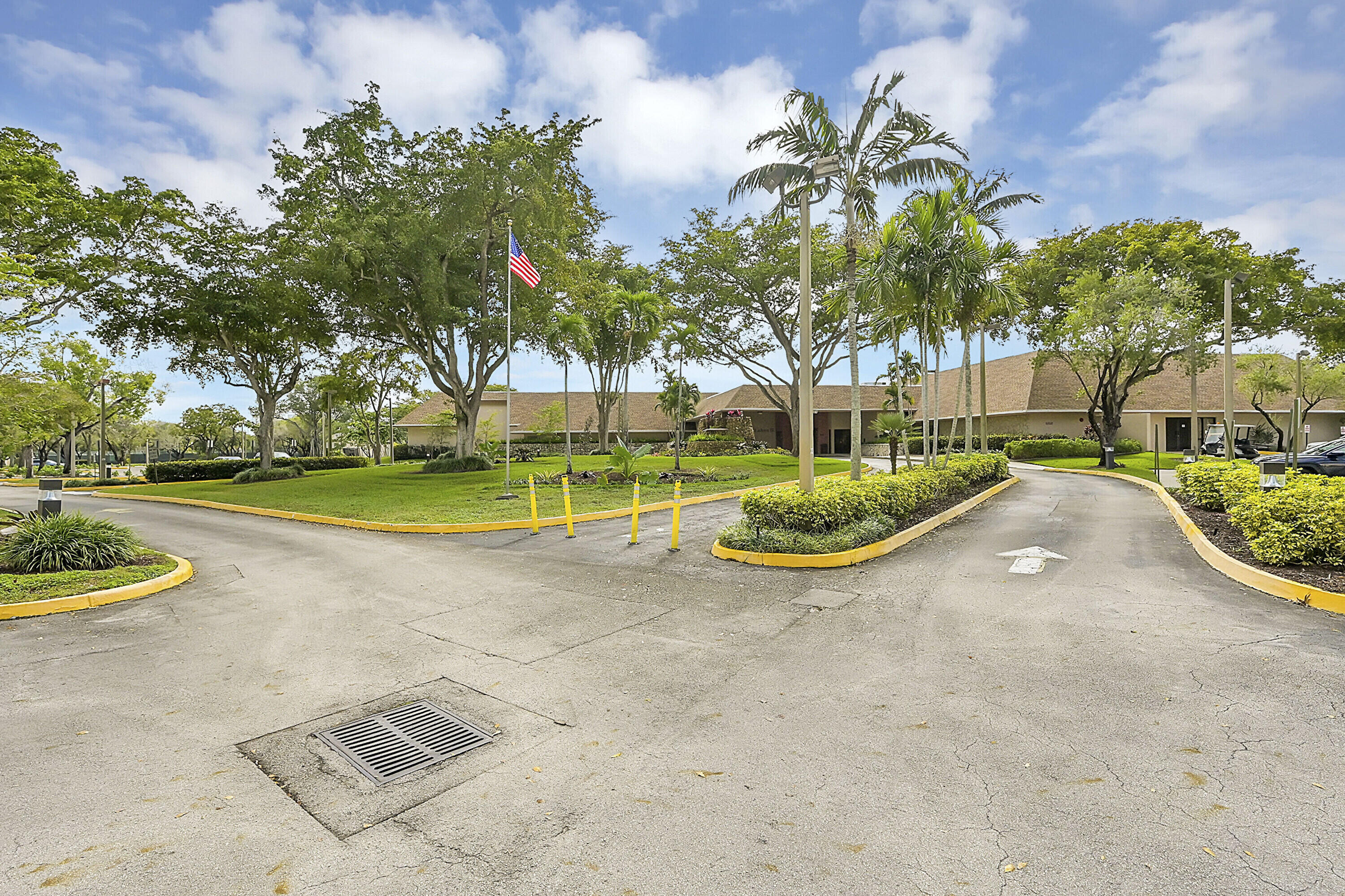 10434 Sunrise Lakes Boulevard # 206, Sunrise FL 33322