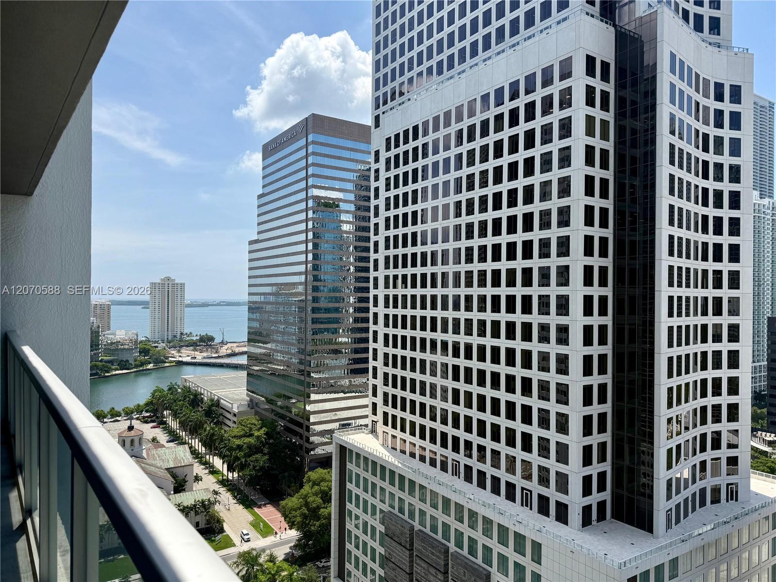 55 SE 6th St # 2404 View 1